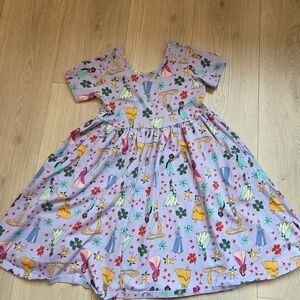 Hanna Andersson Kids Dress - Purple with Multicolor Print